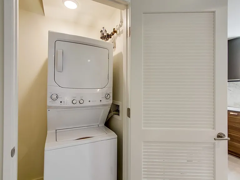 The Evelyn Townhomes: Luxe Living in the Heart of North Park's Trendy Vibe — Photo 22