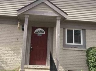 2252 Orchard Crest St, Shelby Township, MI 48317