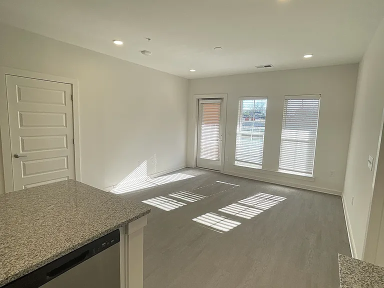The Remy Apartments at LaGrange — Photo 118
