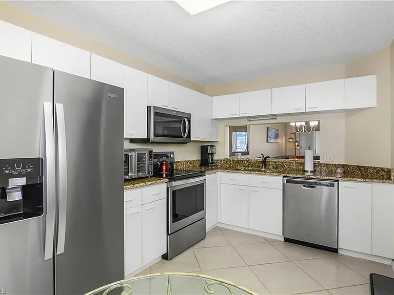 7754 Emerald Cir #T-202 — Photo 12