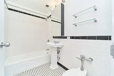 Rented by Living New York