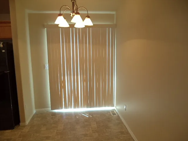 3 bed, 2.0 bath, 1120 sqft, $1,995 — Photo 3
