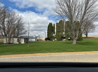 2999 Hartman Rd, Chadwick, IL