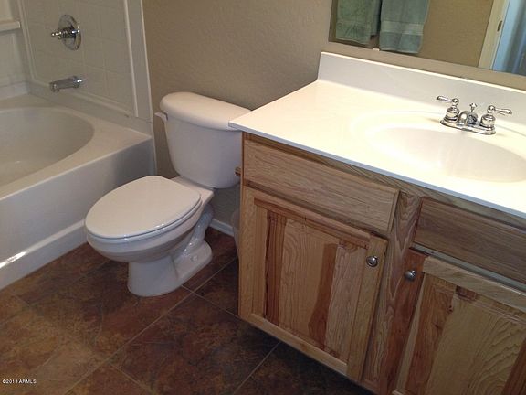 5th image of 16150 N 171st Dr