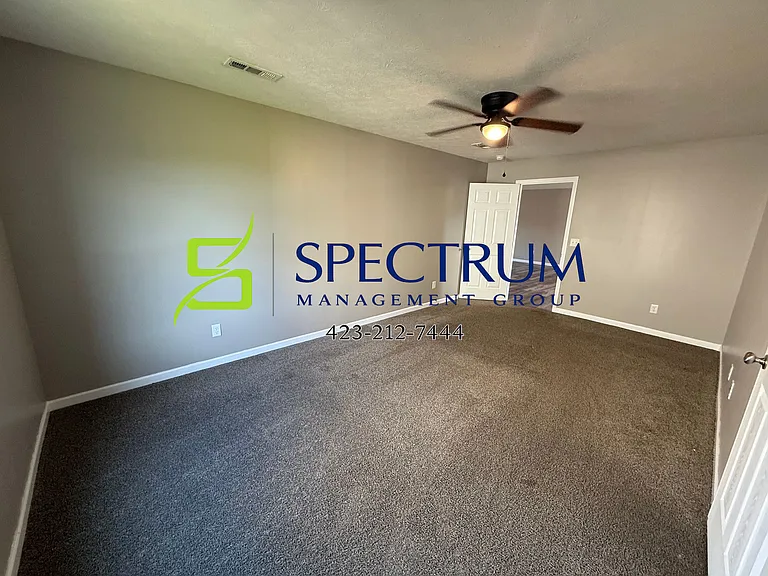 3305 Parker Blvd — Photo 9