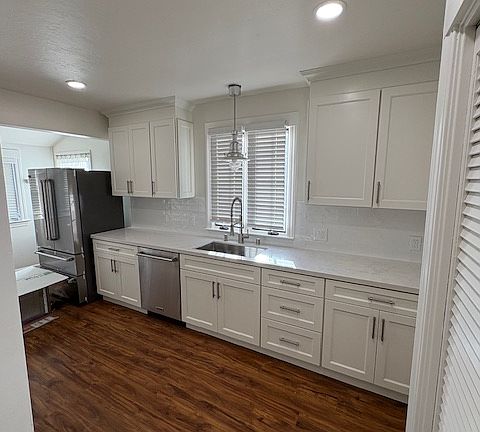 3rd image of 42 Buena Vista Ave