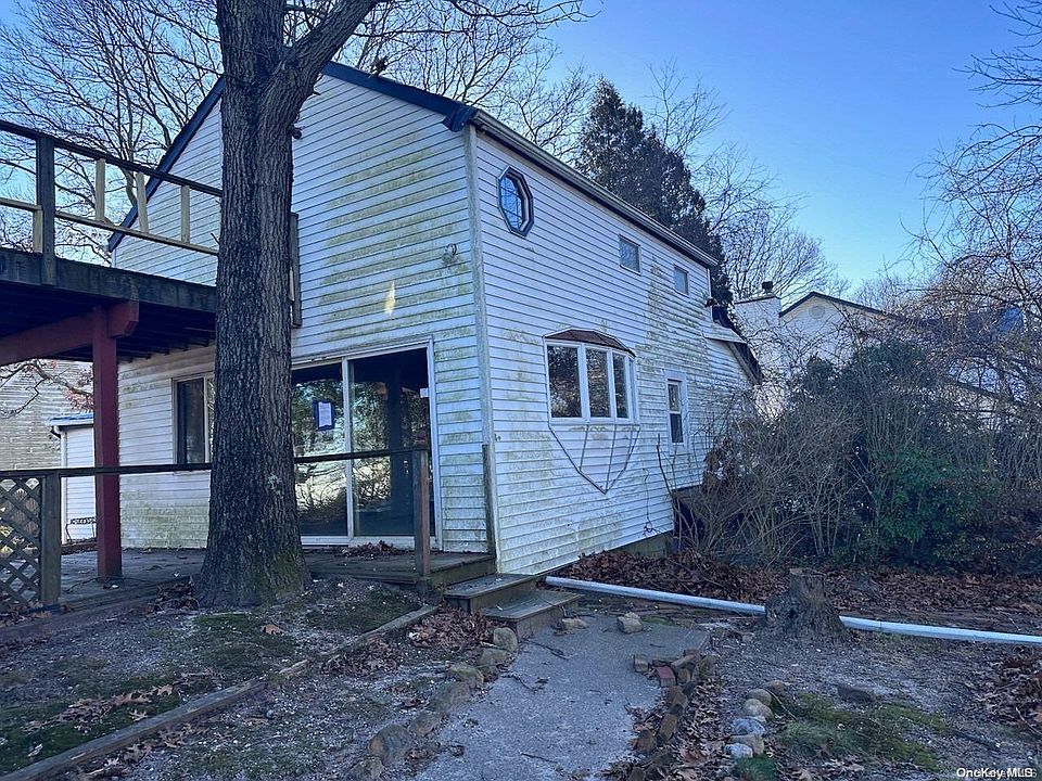 1st image of 18 Summit Place