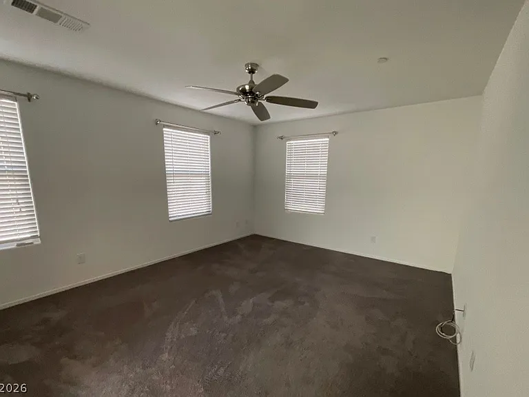 1051 Admiral Emblem St — Photo 11