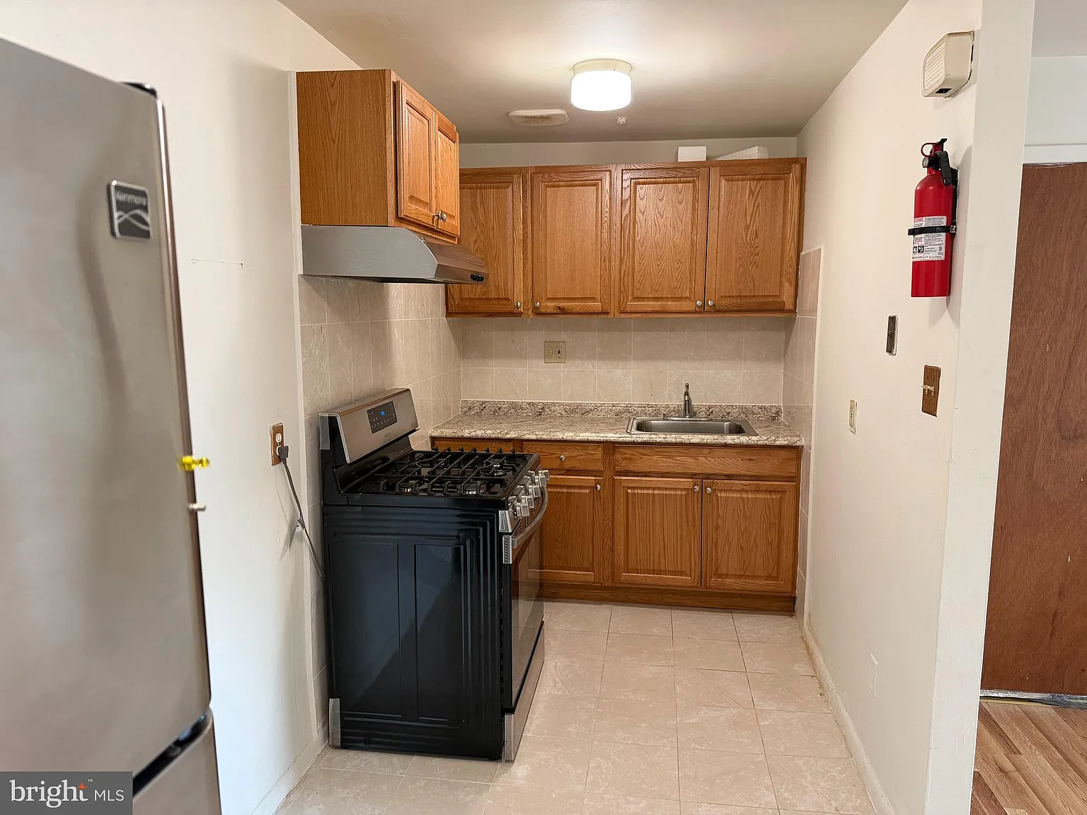 2 bed, $1,350 — Photo 2