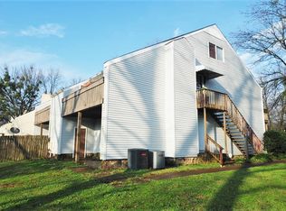 9016 Mahogany Row SE APT D, Huntsville, AL 35802
