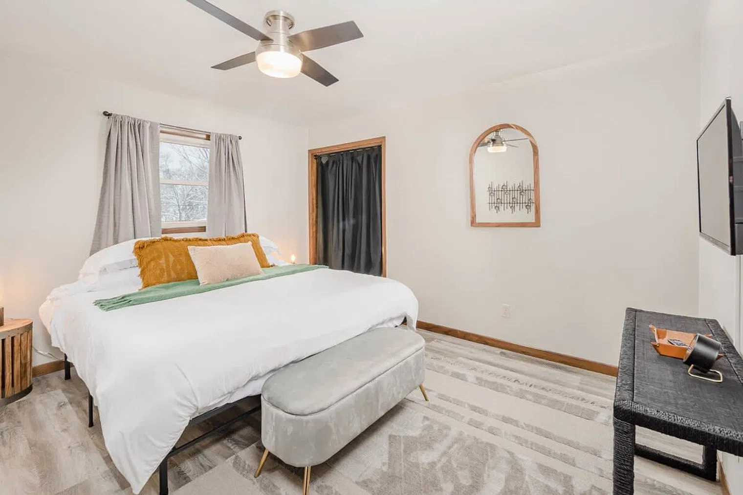 5 bed, 3.0 bath, 2992 sqft, $6,332 — Photo 3