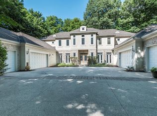 10169 Widdington Close, Powell, OH