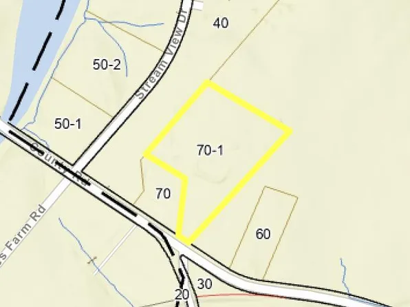 228 County Road, Waterville, ME 04901
