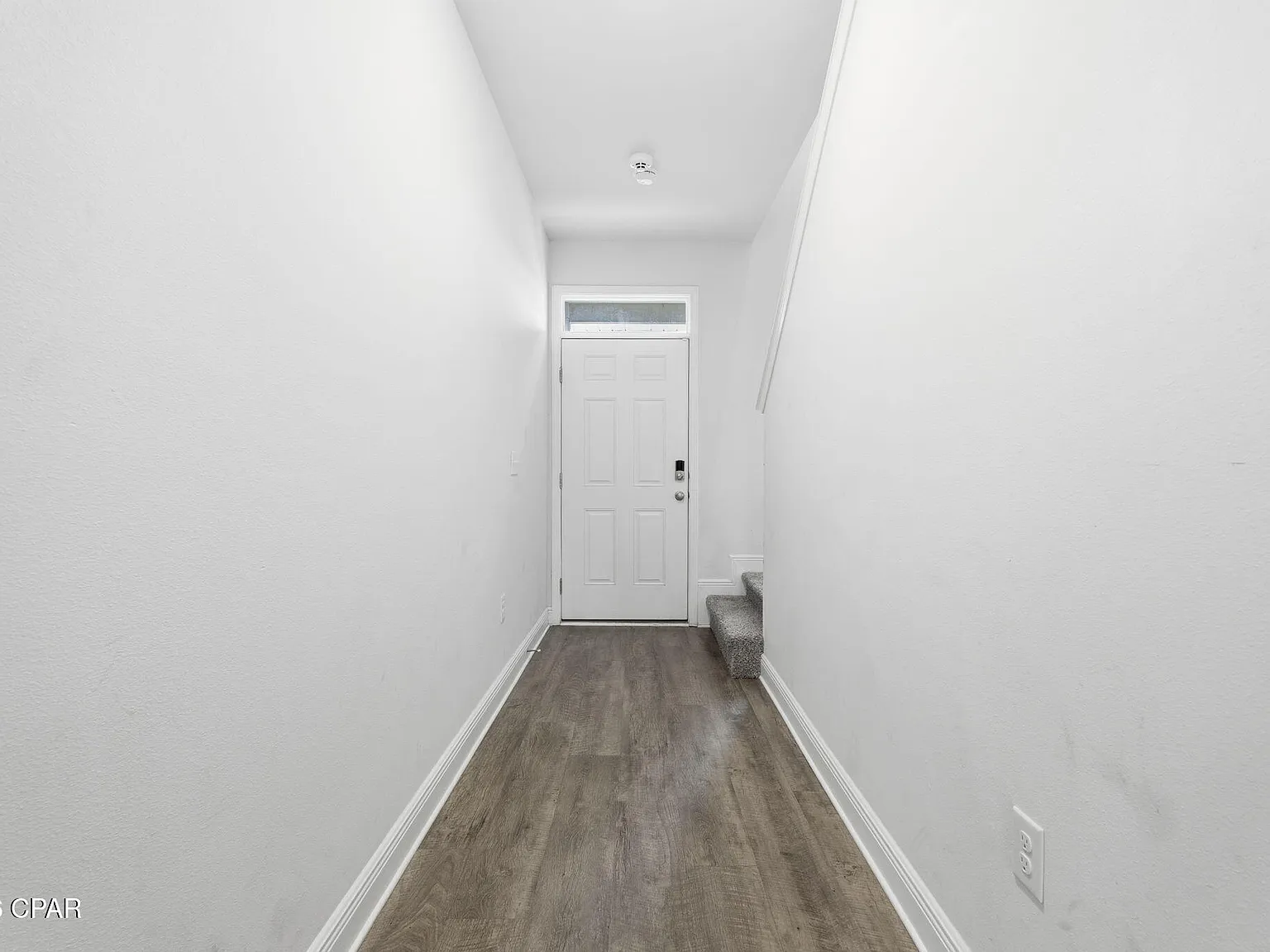 3 bed, 2.5 bath, 1537 sqft, $1,900 — Photo 3
