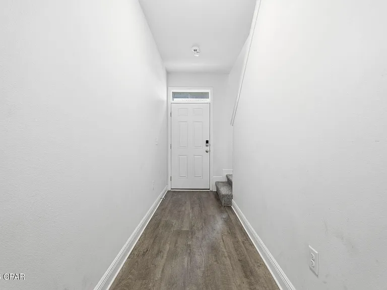 1678 Caleigh Ct — Photo 3