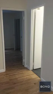 Rented by Bond New York | media 9