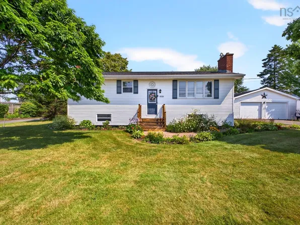 12221 Highway 2, Lower Onslow, NS B0M 1C0