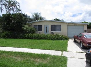 2692 Acklins Rd, West Palm Beach, FL 33406