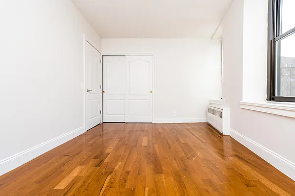 Rented by Nooklyn NYC LLC | media 15