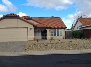 5008 Charter Rd, Rocklin, CA 95765