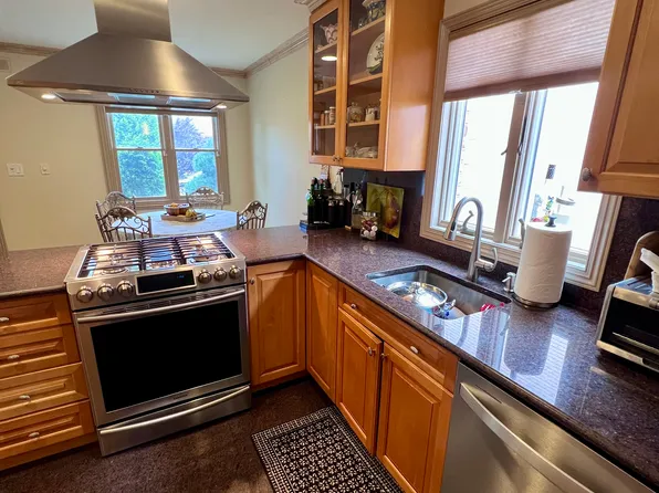 157-24 20th Road image 7 of 25