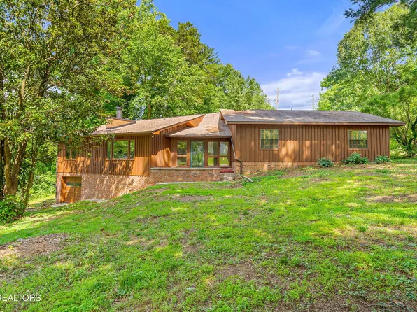 1905 Howard Dr, Knoxville, TN 37918
