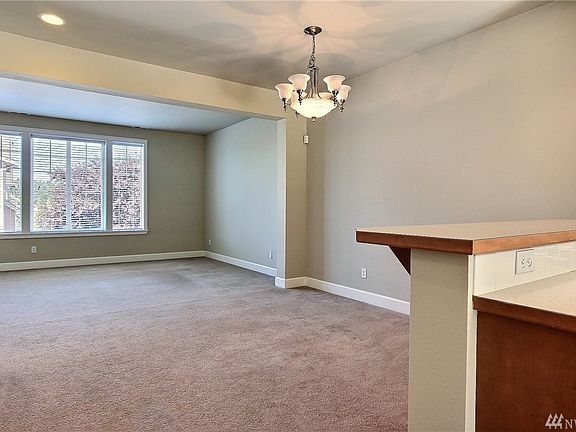5th image of 1528 Twinberry Ave