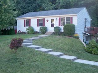 367 Main St, Monson, MA 01057