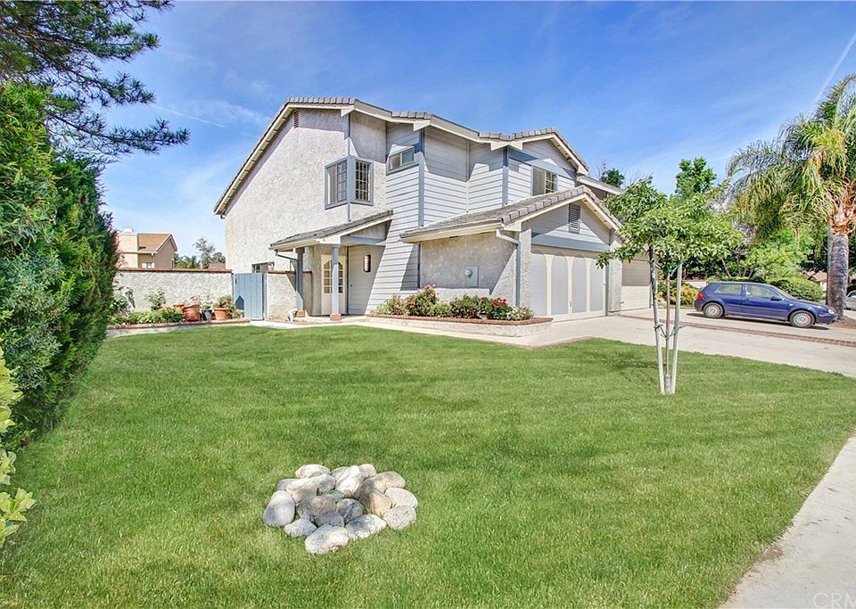 1st image of 25693 Alicante Dr