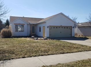 2902 Burritt St NW, Grand Rapids, MI 49504
