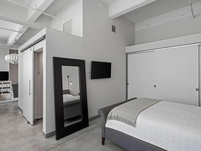 700 Washington Ave N #511 — Photo 11