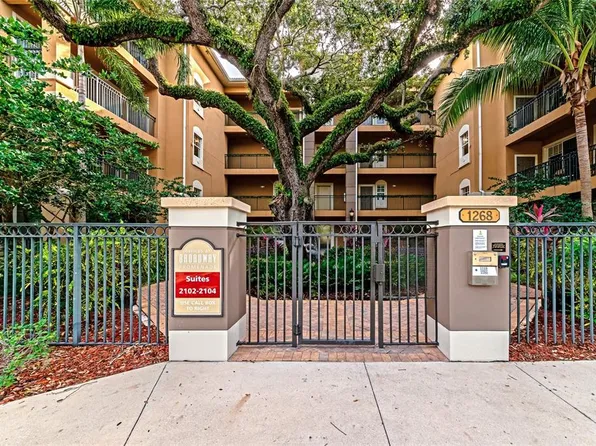 1268 11th St Unit 2201, Sarasota, FL 34236