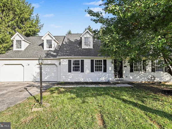 115 Elk Dr, Hanover, PA 17331