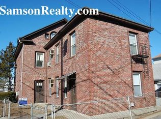 159 Pidge Ave APT 3, Pawtucket, RI 02860