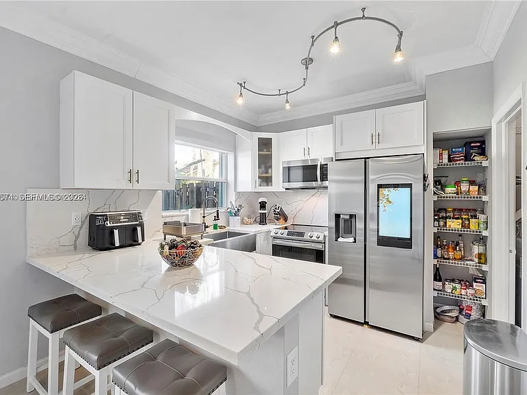 4960 SW 136th Ave — Photo 26