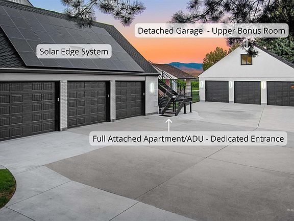 3rd image of 3278 S Whitepost Way