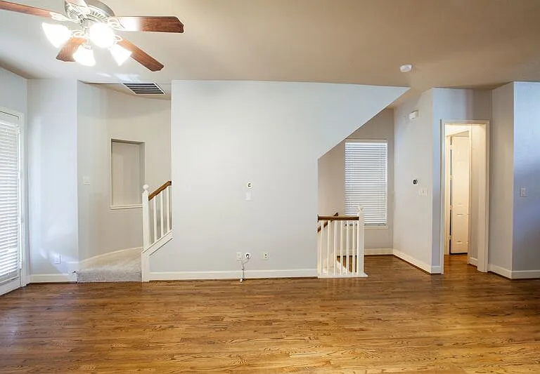 5124 Belmont Ave — Photo 16