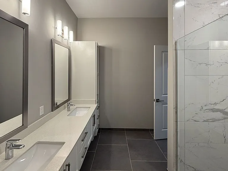 Residences at The Promenade — Photo 123