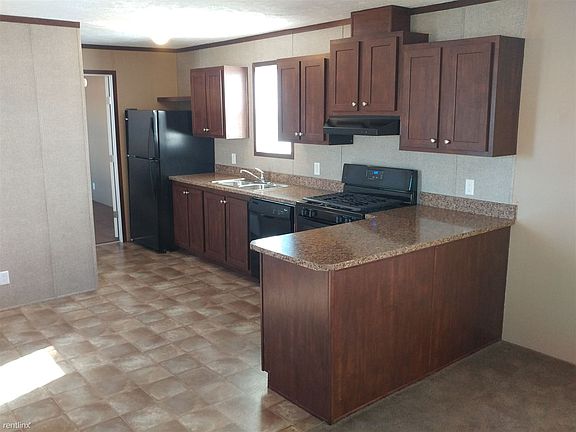2nd image of 39 Saint George Dr
