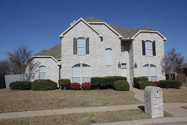 1st image of 1001 Stoneport Ln