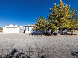 140 E Falcon St, Pahrump, NV 89048
