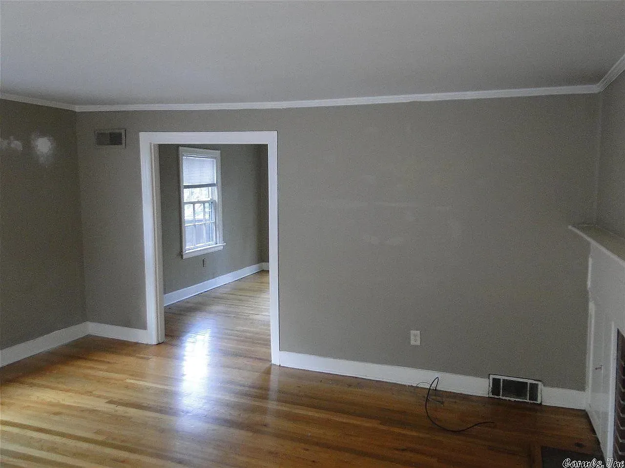 2 bed, 1.5 bath, $1,495 — Photo 2