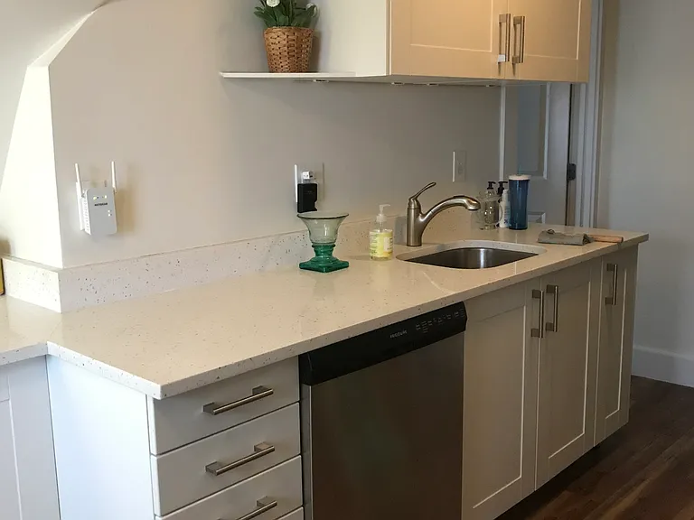 19 Haskell St #3 — Photo 4