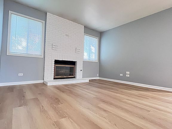 5th image of 1455 Cumberland Rd