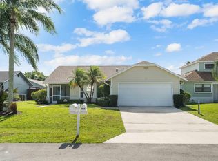 3952 SE Jacaranda St, Stuart, FL 34997