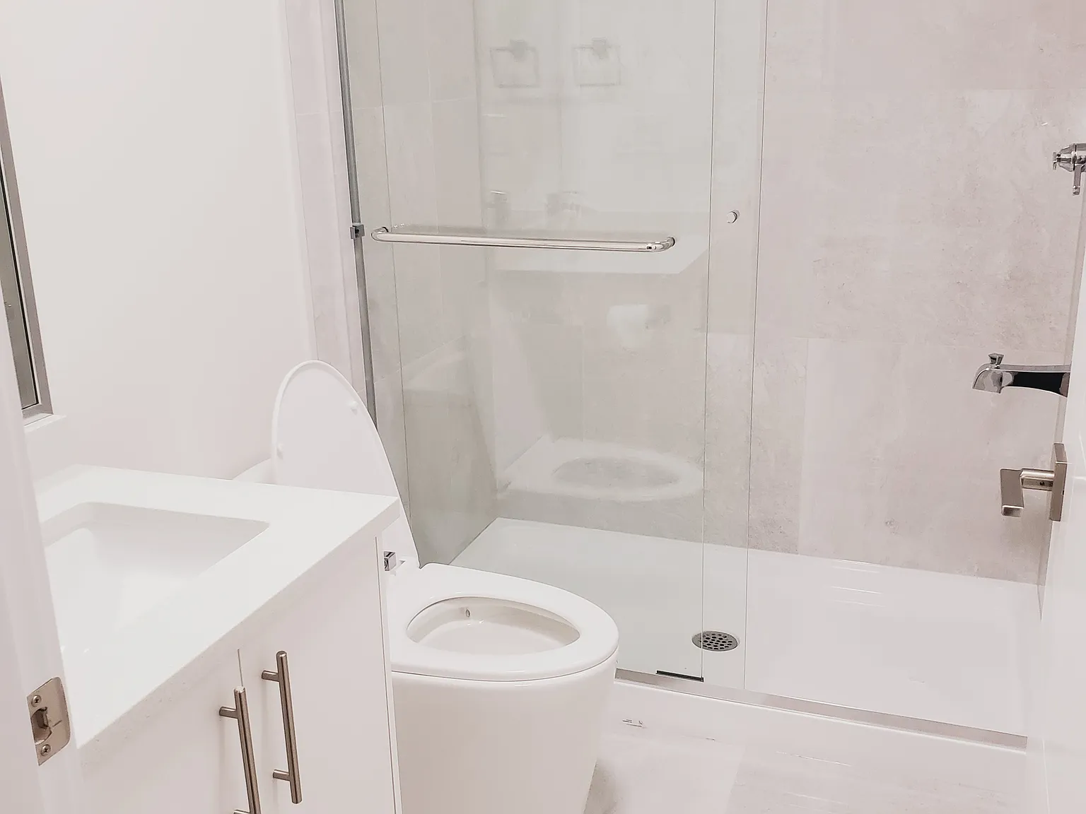 1 bed, 600 sqft, $1,600 — Photo 1