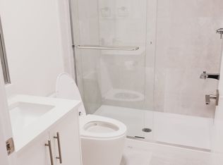 432 Draycott St, Coquitlam, BC V3K5K2