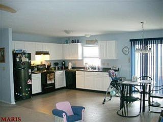 2nd image of 113 Twin Falls Dr