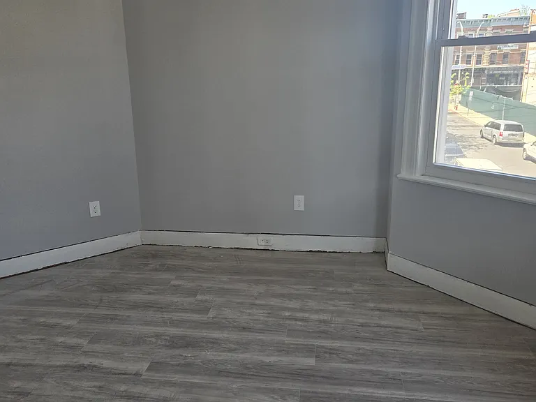 147 Myrtle Ave — Photo 5