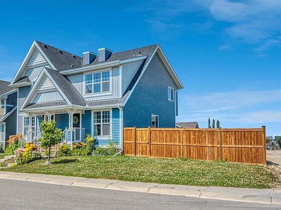 2nd image of 36 Auburn Meadows Line SE